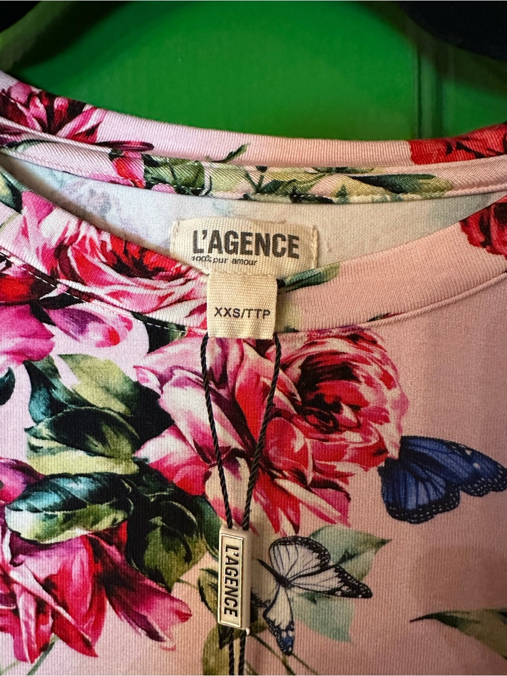 L’Agence Ressi Crewneck Tee - Picture 6 of 6